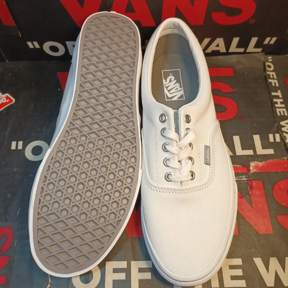 Vans Men's 13 Era Mix True White /True White Classic Canvas VN000VHQAOB